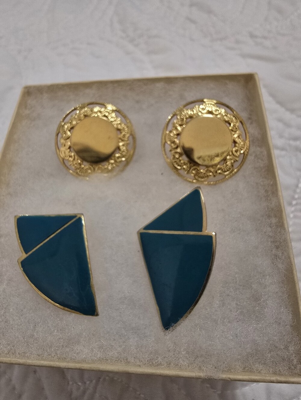 2 Pairs Of Vintage Gold and Teal Geometric Clip-On Earrings